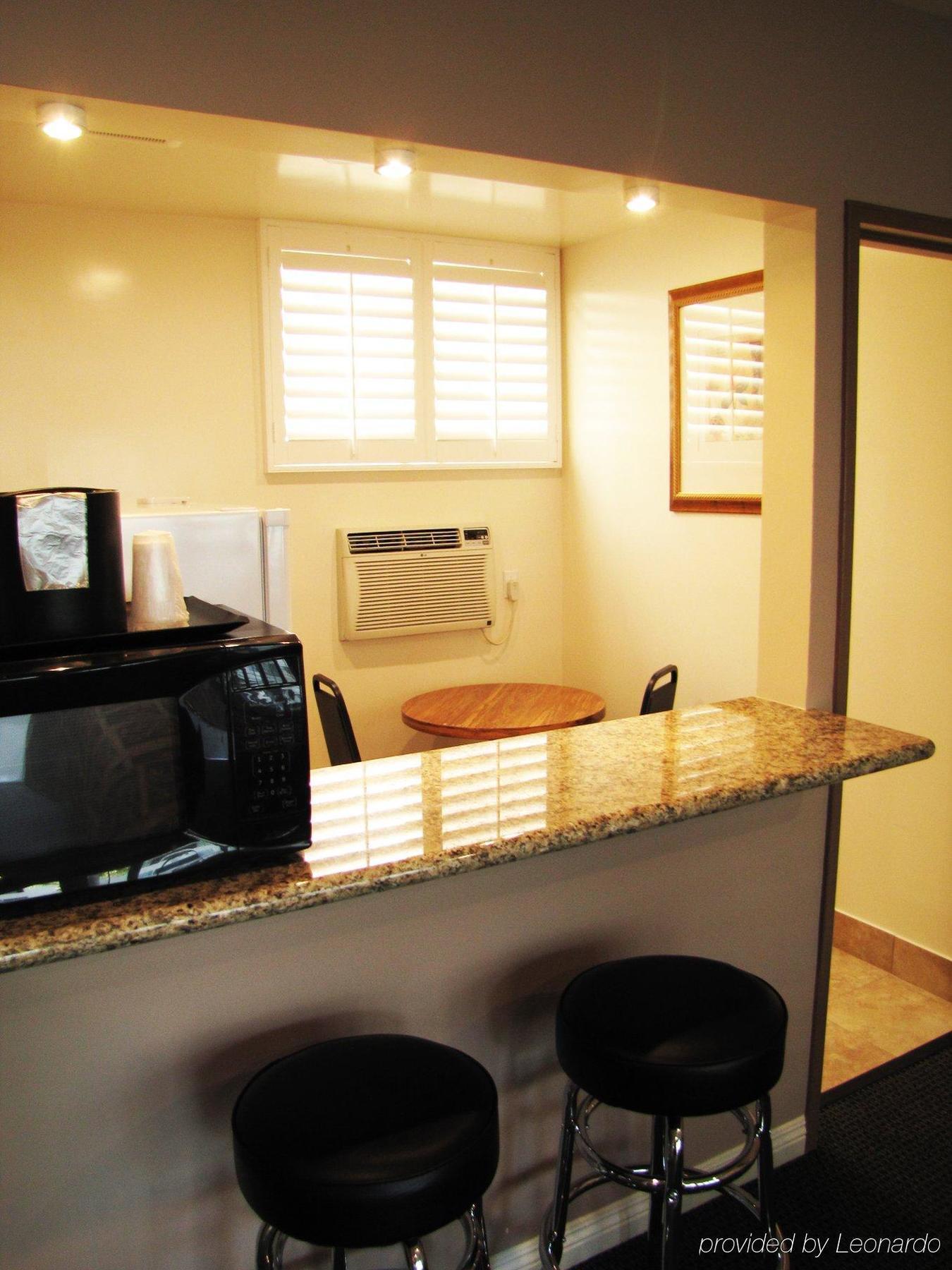 Hotel Dunes - Wilshire (adults Only)